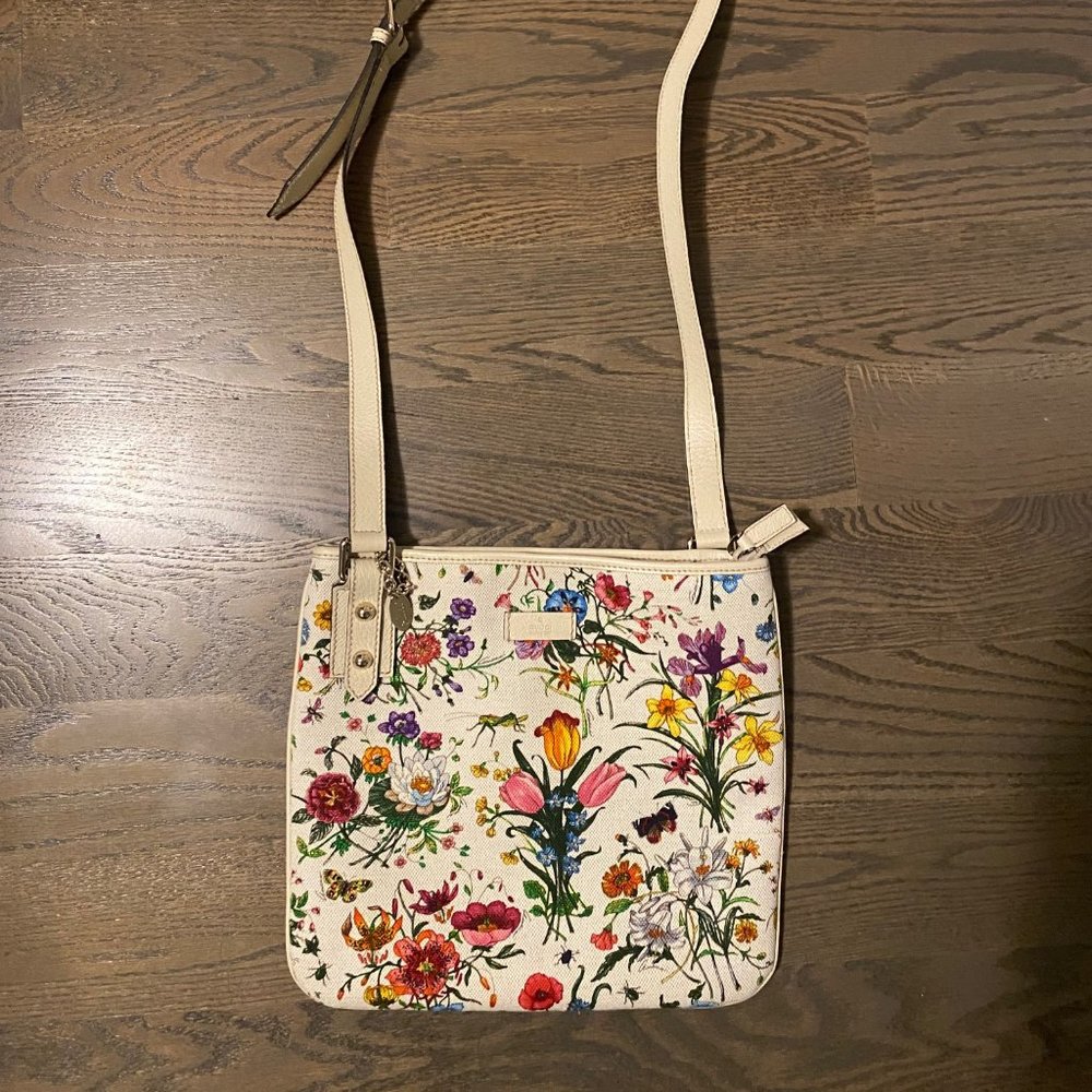 Gucci Cross Body Floral Fabric Bag